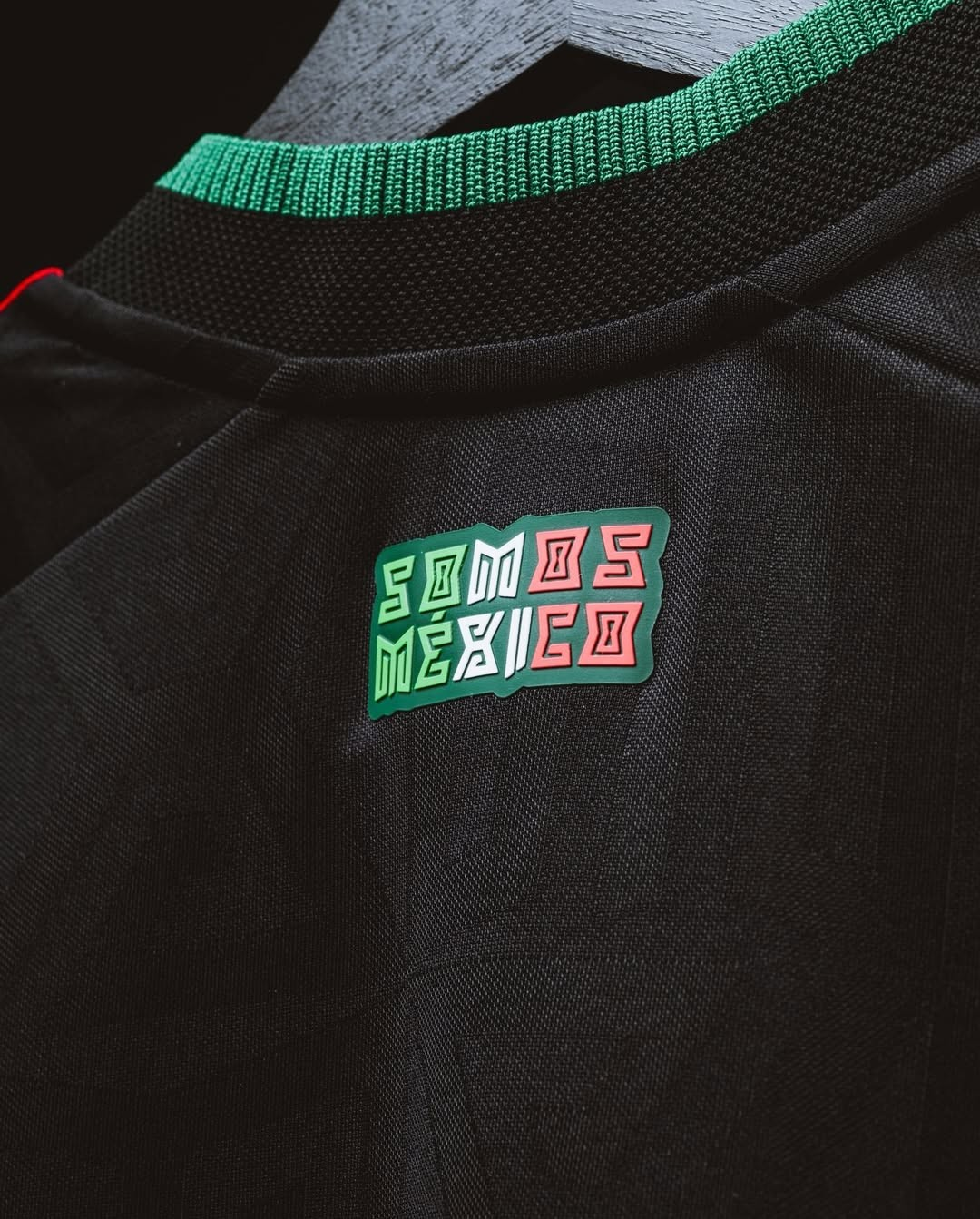 Close-up of the collar of the Mexico Third FIFA WC Jersey 2026 featuring Somos Mexico branding