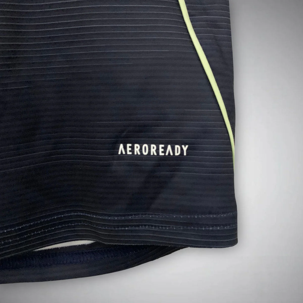 Close-up of Hoop Store Real Madrid away jersey 2025 26 black fabric with Aeroready technology text