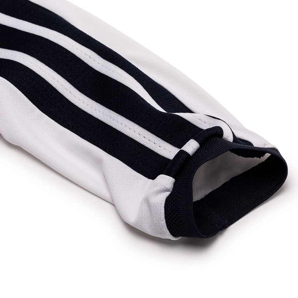 Close-up of the sleeve on an Argentina Home Full Sleeves FIFA WC Jersey with a stylish design