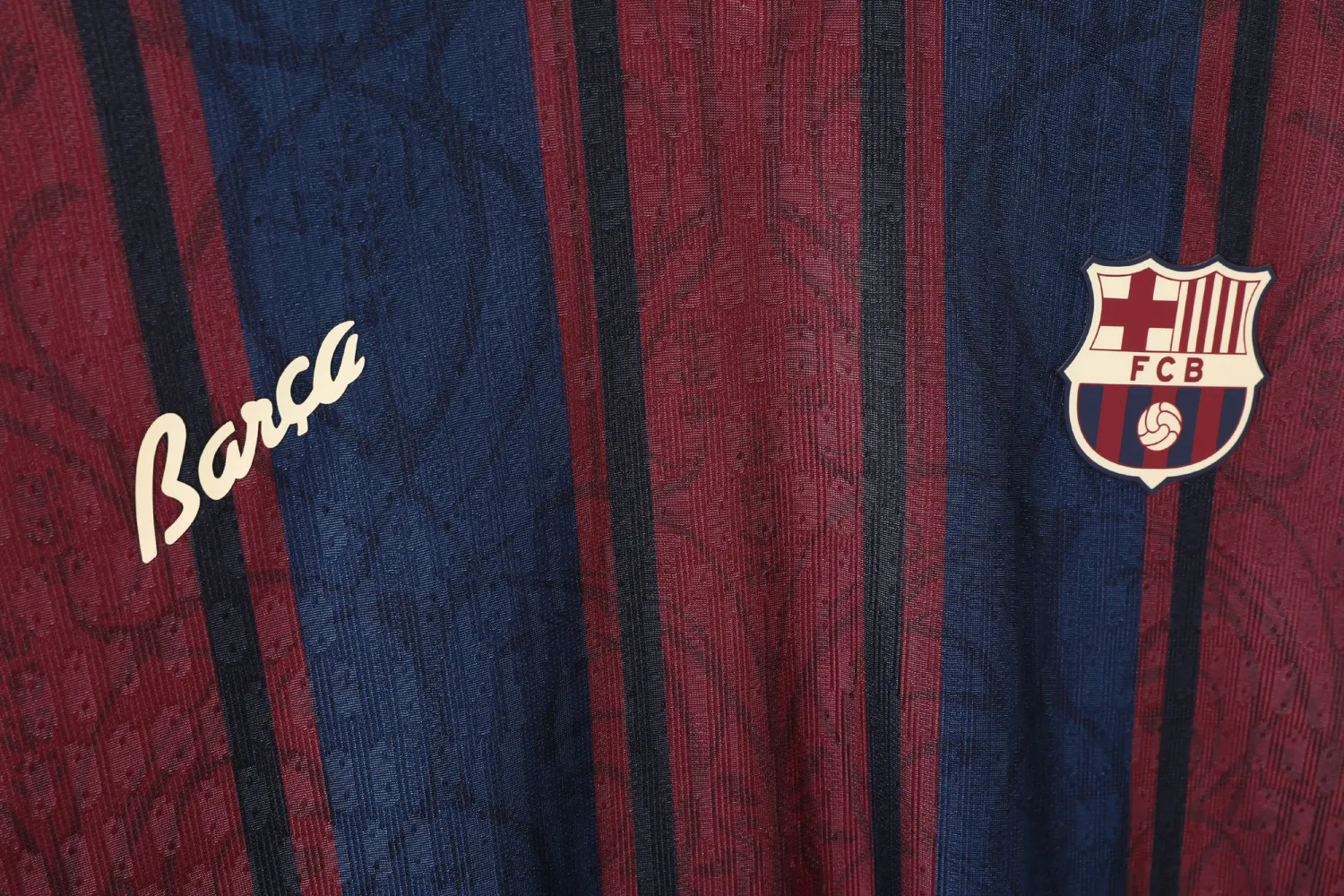 Barcelona 125th Anniversary Jersey 2025 featuring traditional colors and club emblem