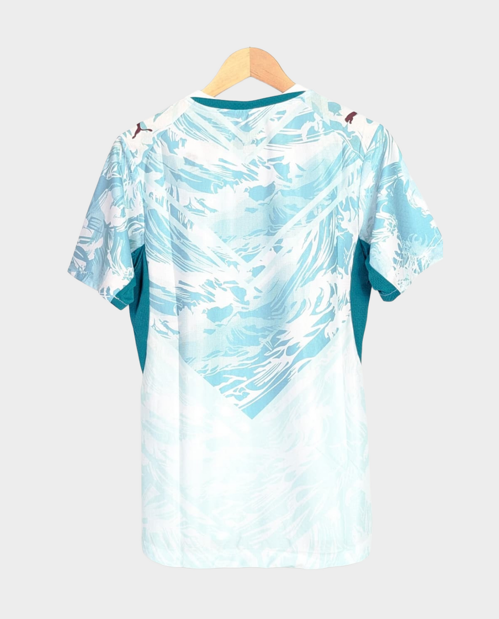 Light blue Portugal World Cup 2026 away jersey featuring a wave design on the back.